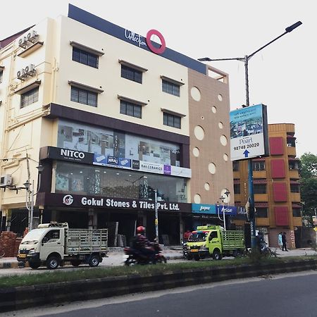 Collection O 650 Gokul VIP Road Dum Dum Exterior foto
