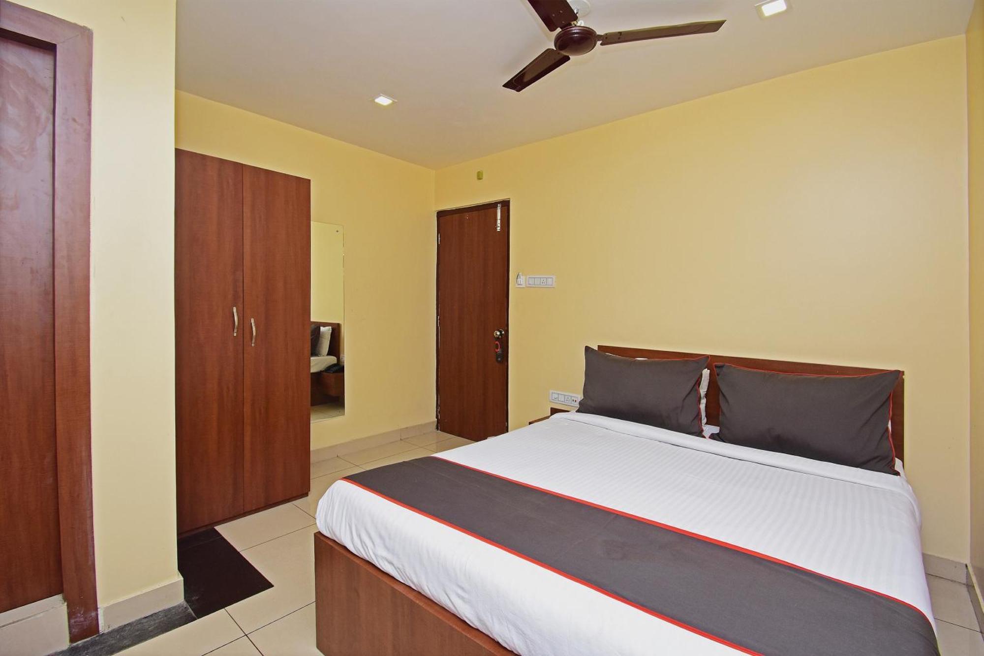Collection O 650 Gokul VIP Road Dum Dum Exterior foto