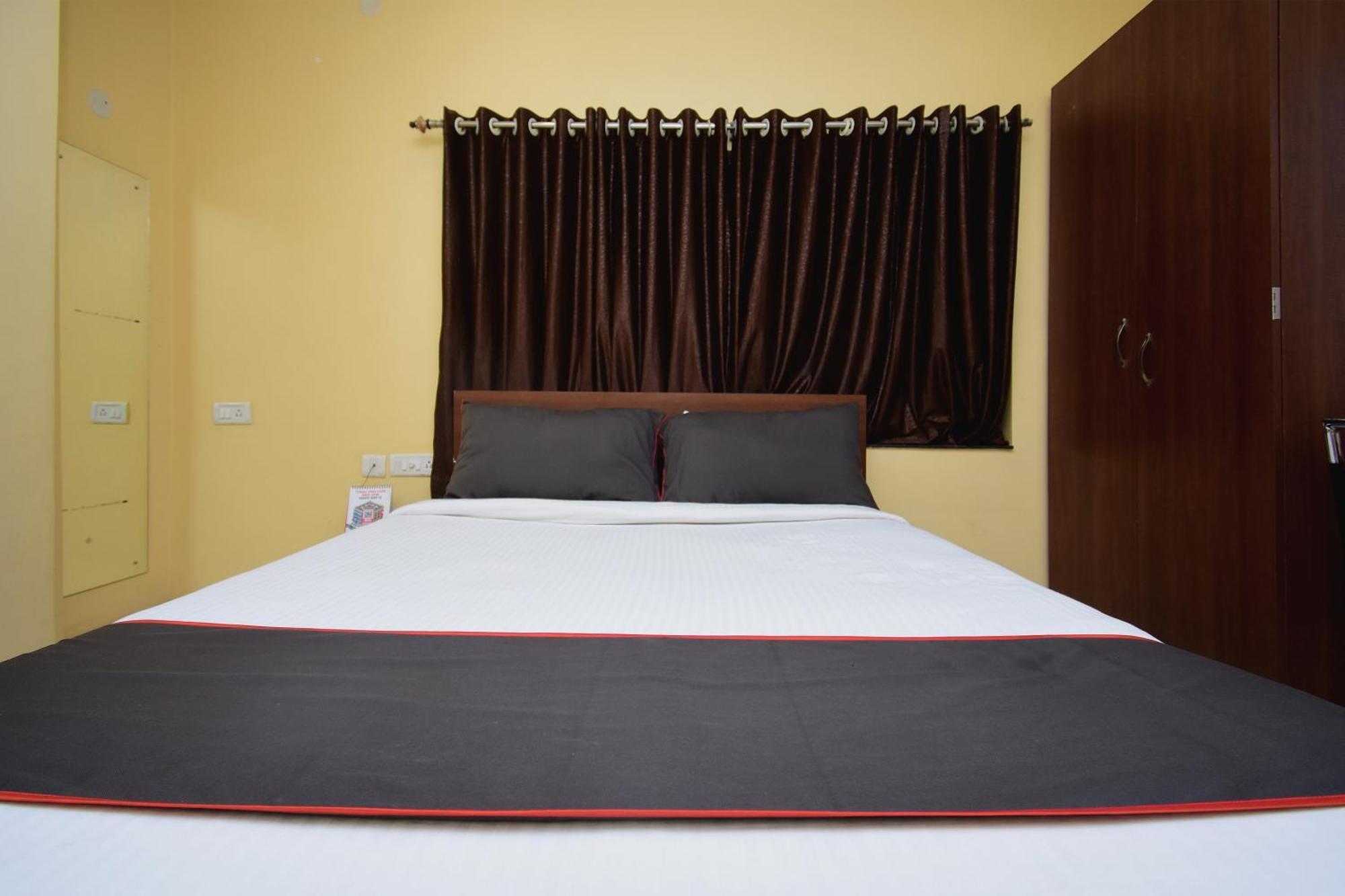 Collection O 650 Gokul VIP Road Dum Dum Exterior foto